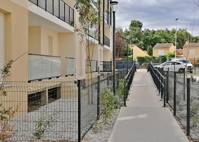 Appt T3 Neuf, Draps Et Serviettes Fournis